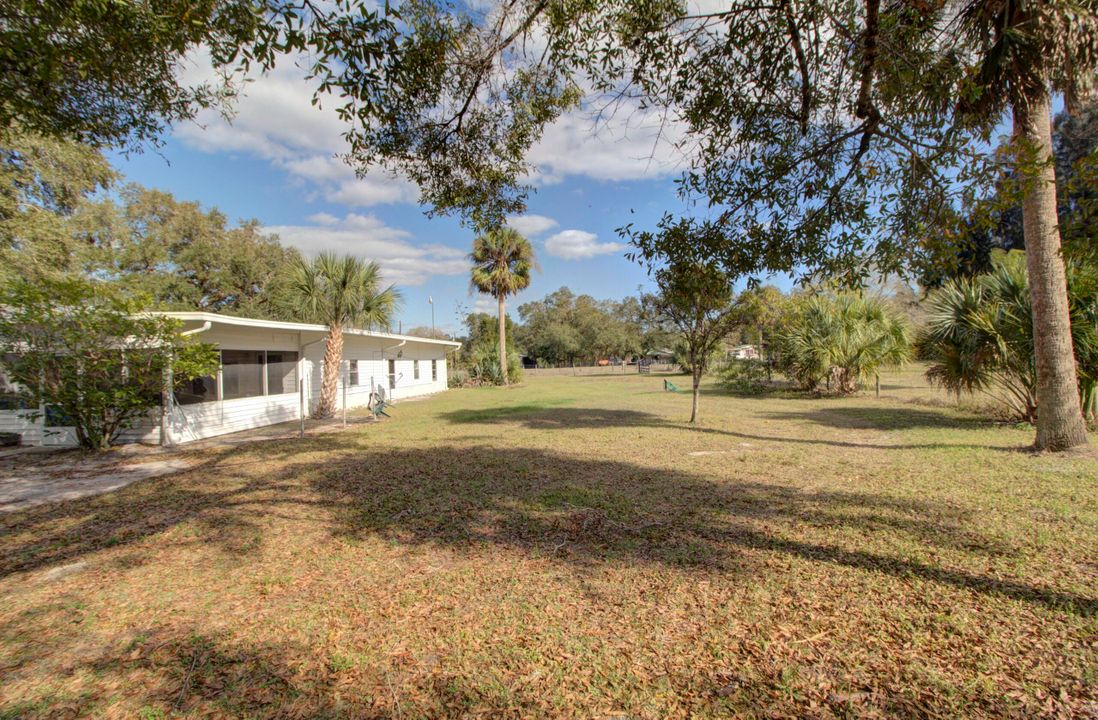 For Sale: $180,000 (2 beds, 2 baths, 1507 Square Feet)