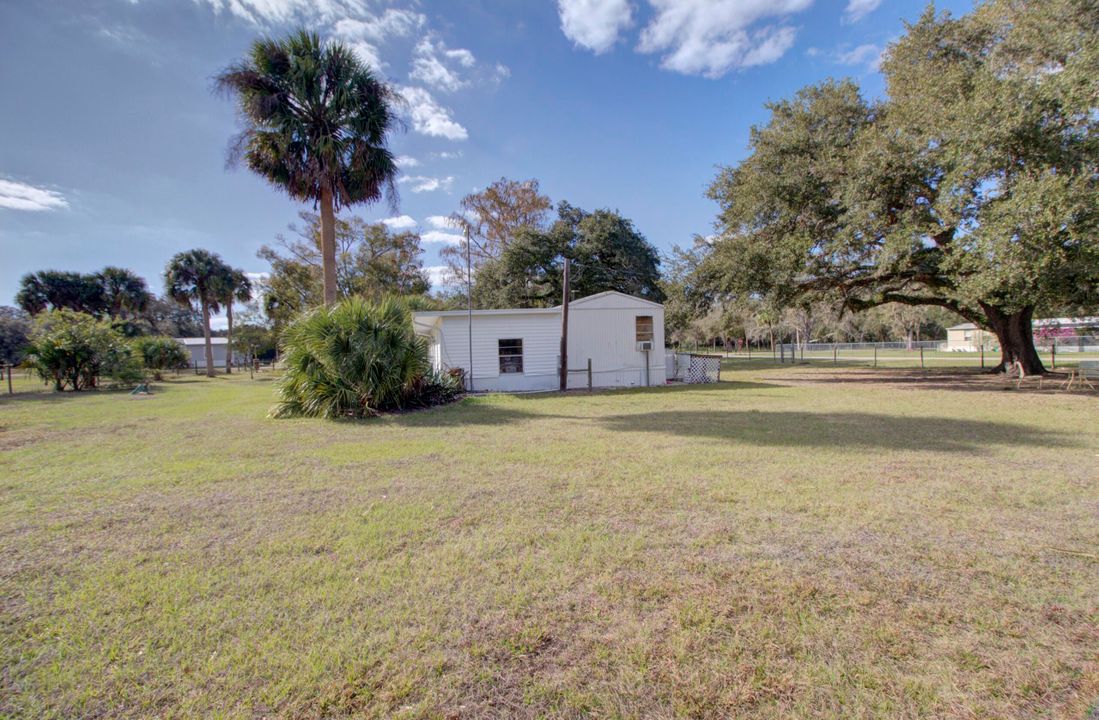 For Sale: $180,000 (2 beds, 2 baths, 1507 Square Feet)