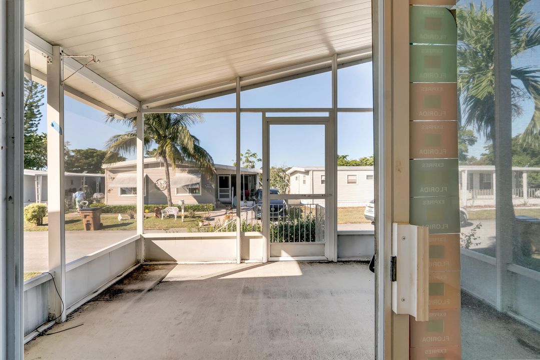 For Sale: $89,000 (2 beds, 2 baths, 1263 Square Feet)