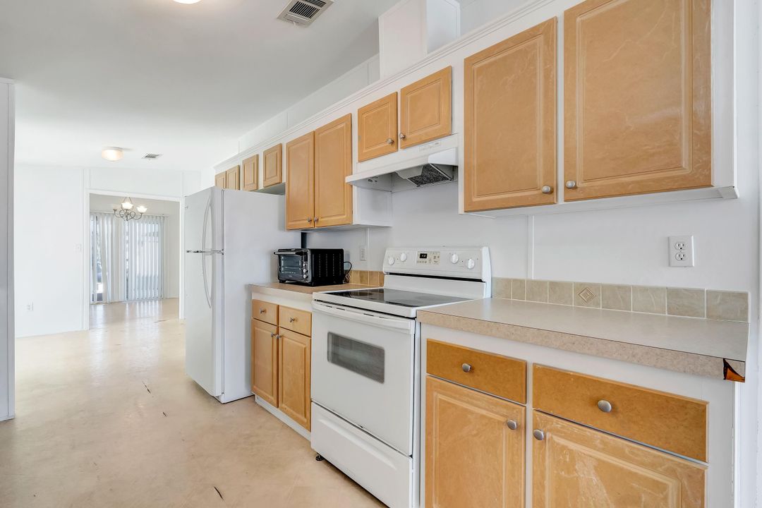 For Sale: $89,000 (2 beds, 2 baths, 1263 Square Feet)