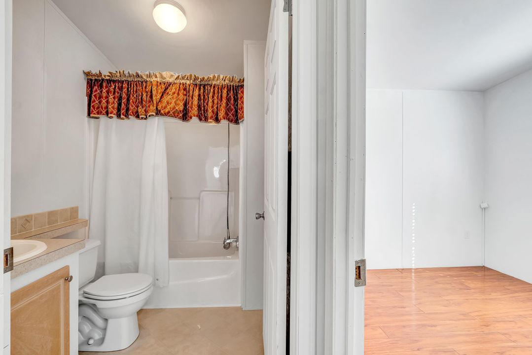 For Sale: $89,000 (2 beds, 2 baths, 1263 Square Feet)