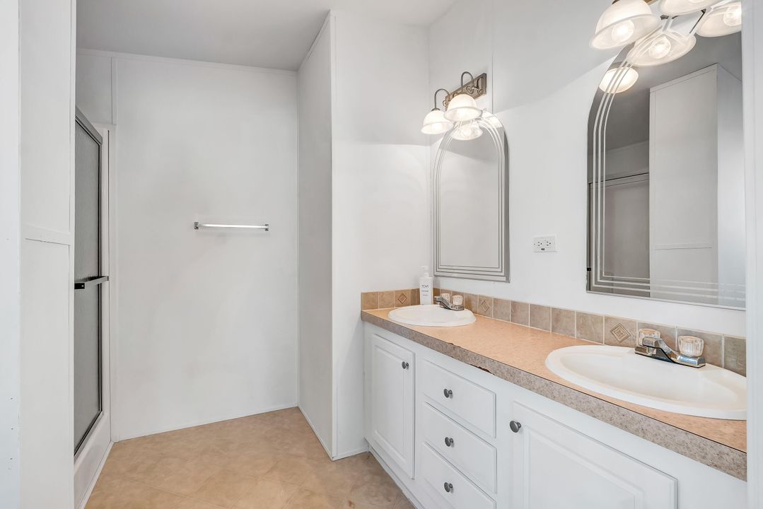 For Sale: $89,000 (2 beds, 2 baths, 1263 Square Feet)