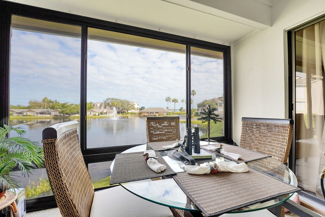 На продажу: $270,000 (2 спален, 2 ванн, 1105 Квадратных фут)