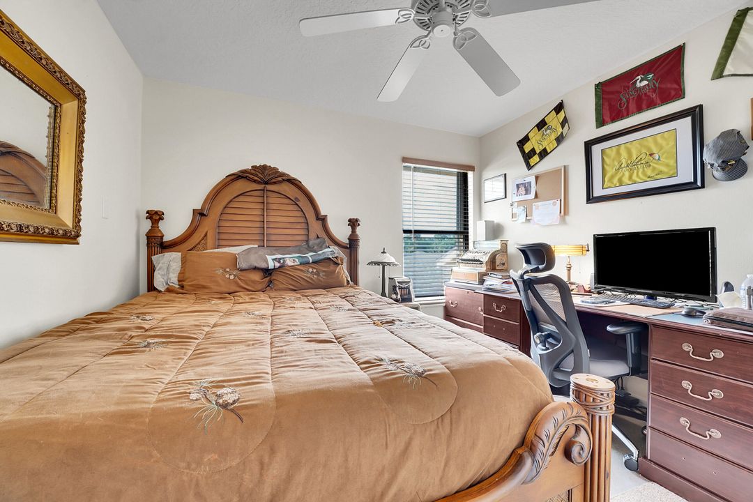 На продажу: $270,000 (2 спален, 2 ванн, 1105 Квадратных фут)