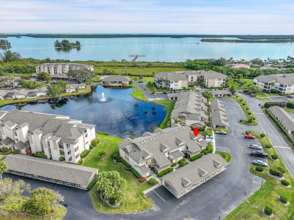 На продажу: $270,000 (2 спален, 2 ванн, 1105 Квадратных фут)