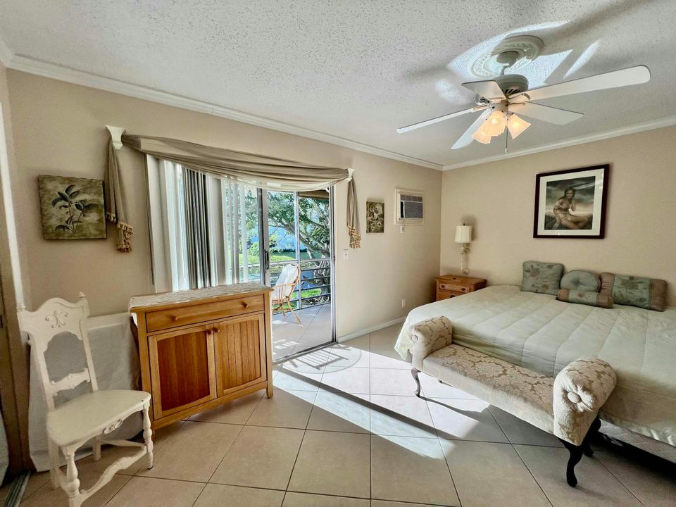 待售: $80,000 (1 贝兹, 1 浴室, 700 平方英尺)