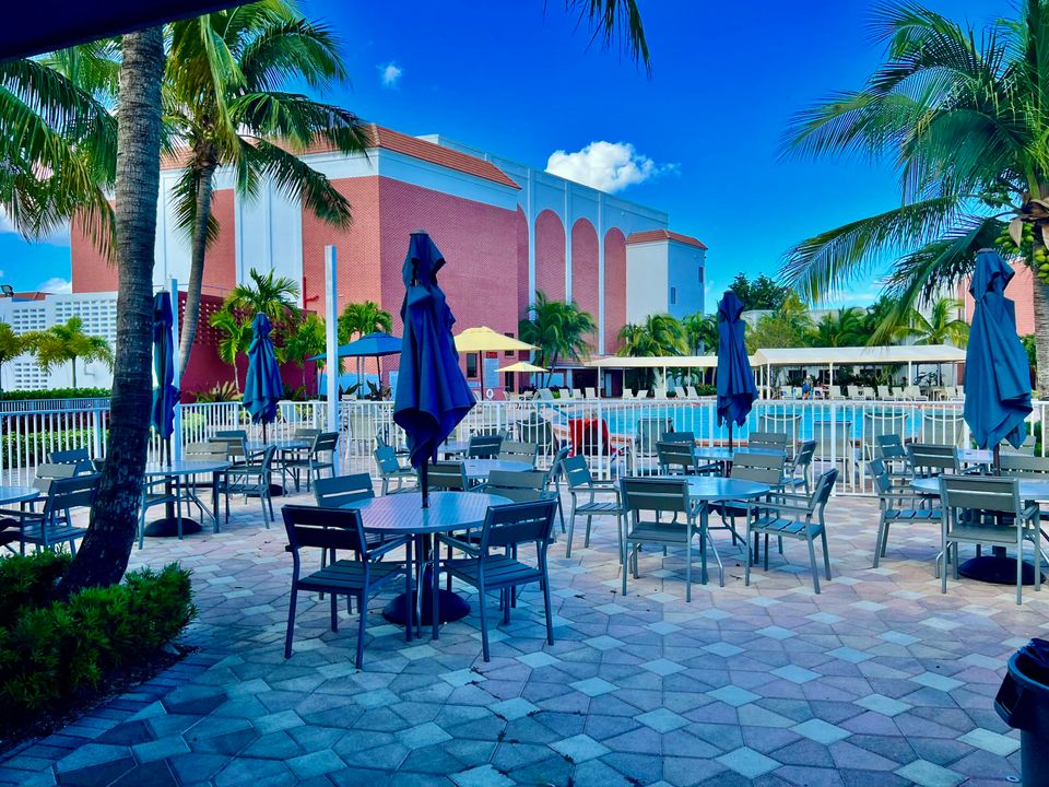 待售: $80,000 (1 贝兹, 1 浴室, 700 平方英尺)