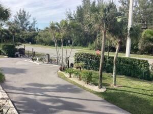 Activo con contrato: $375,000 (3 camas, 3 baños, 1919 Pies cuadrados)