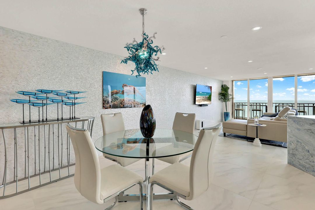 На продажу: $950,000 (2 спален, 2 ванн, 1679 Квадратных фут)