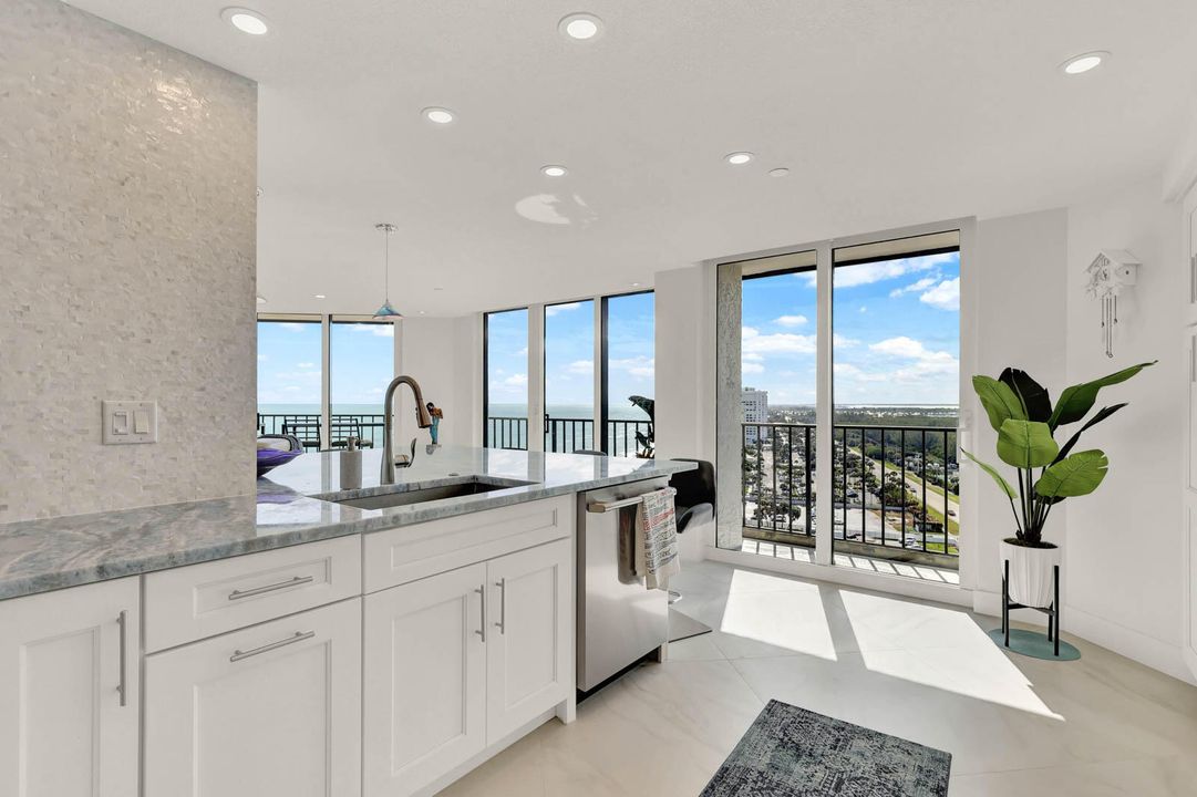 На продажу: $950,000 (2 спален, 2 ванн, 1679 Квадратных фут)