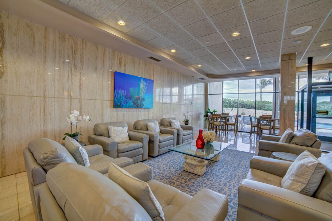 На продажу: $950,000 (2 спален, 2 ванн, 1679 Квадратных фут)