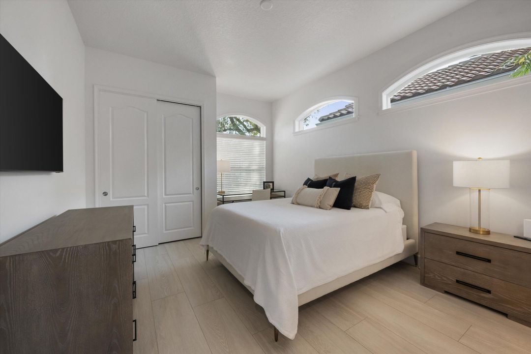 В аренду: $20,000 (3 спален, 4 ванн, 2395 Квадратных фут)