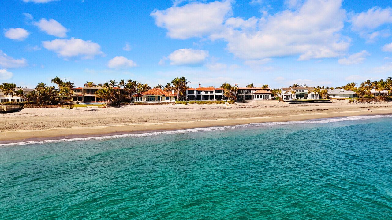 For Sale: $16,495,000 (5 beds, 5 baths, 5883 Square Feet)