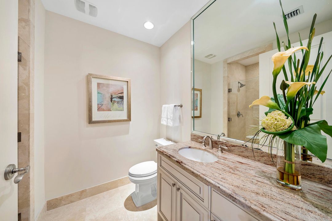 На продажу: $10,500,000 (5 спален, 5 ванн, 7445 Квадратных фут)