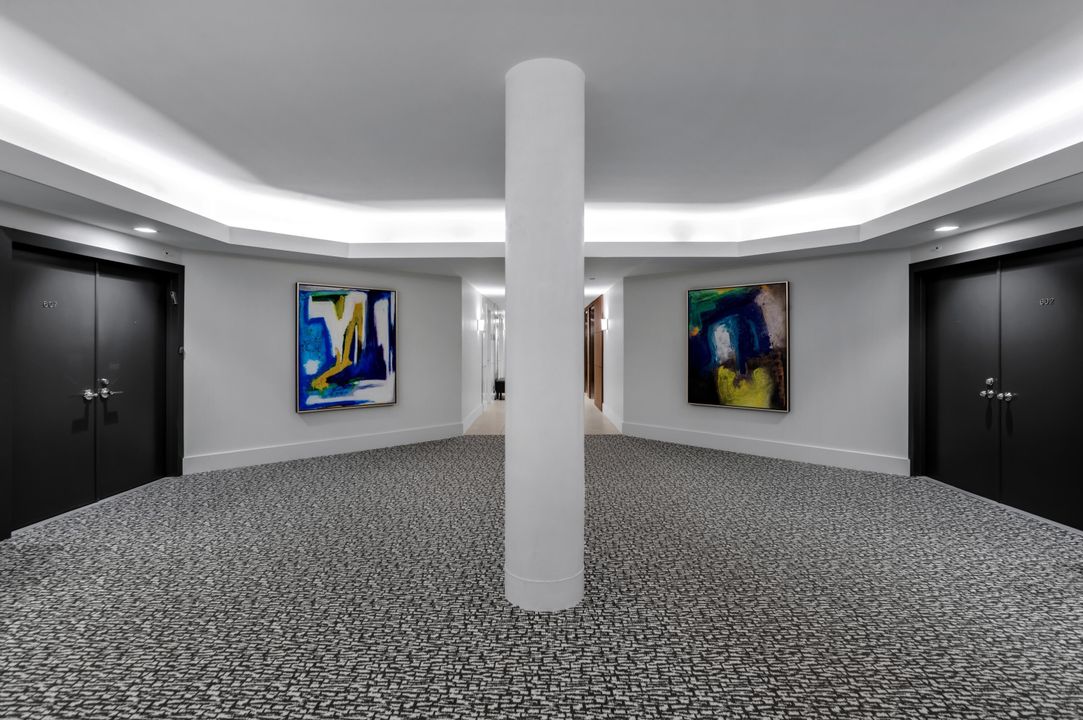 Active With Contract: $3,995,000 (2 beds, 2 baths, 2385 Square Feet)