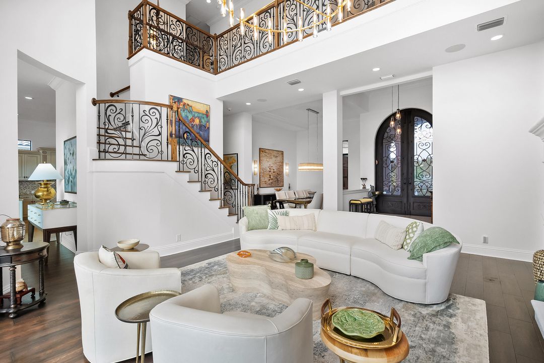 For Sale: $3,495,000 (6 beds, 7 baths, 6213 Square Feet)