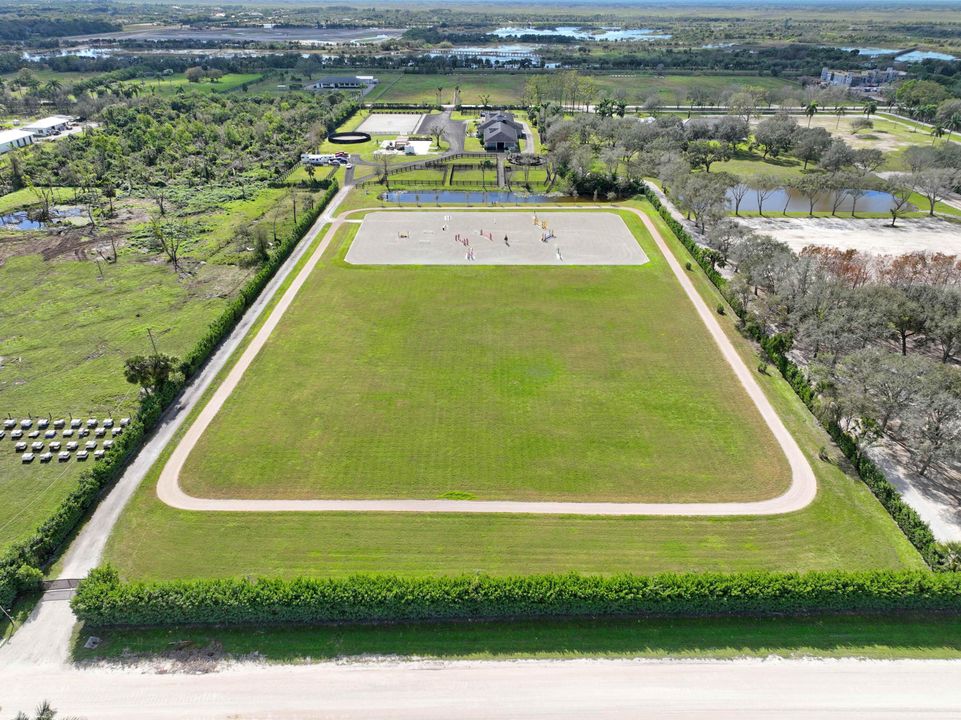 合同活跃: $3,900,000 (0 贝兹, 0 浴室, 1300 平方英尺)