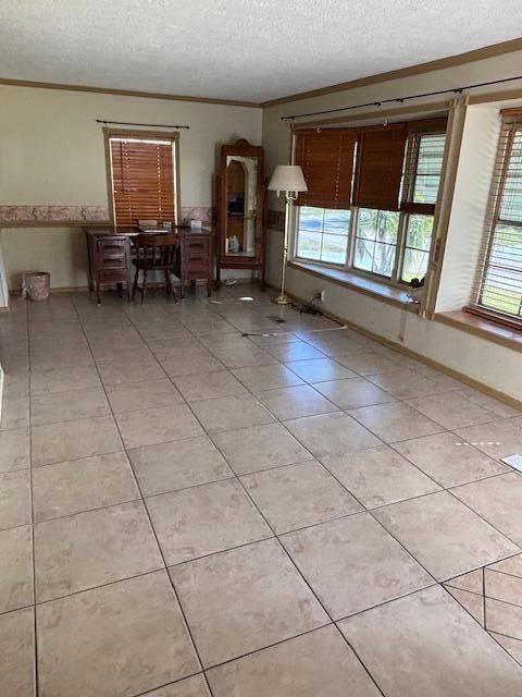 For Sale: $30,000 (2 beds, 2 baths, 1248 Square Feet)