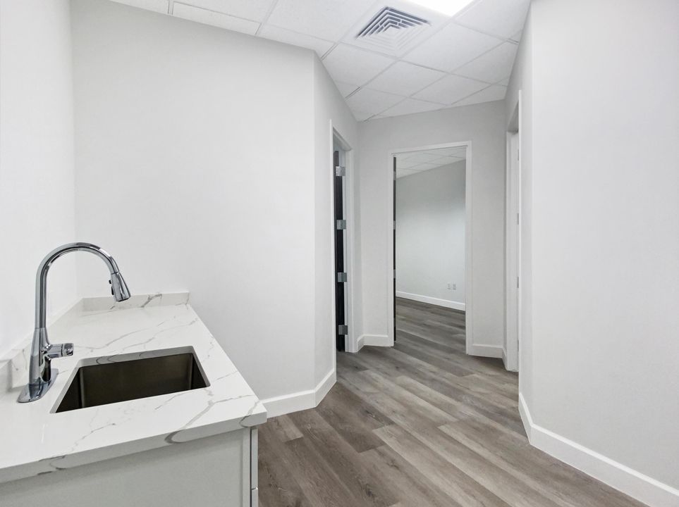 На продажу: $22 (0 спален, 0 ванн, 0 Квадратных фут)