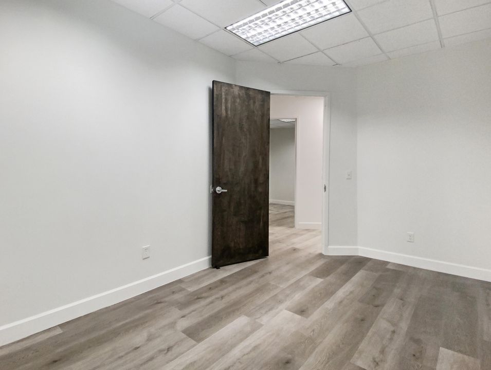 На продажу: $22 (0 спален, 0 ванн, 0 Квадратных фут)