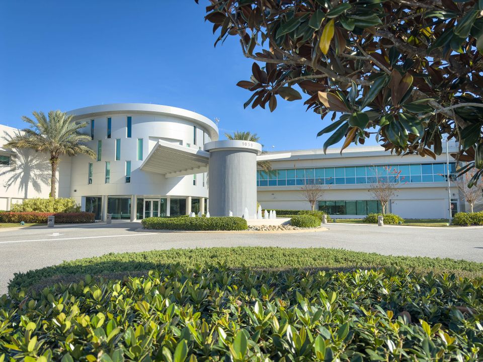 待售: $17,900,000 (0 贝兹, 0 浴室, 61819 平方英尺)