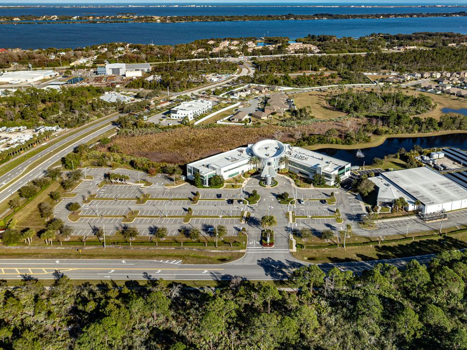 待售: $17,900,000 (0 贝兹, 0 浴室, 61819 平方英尺)