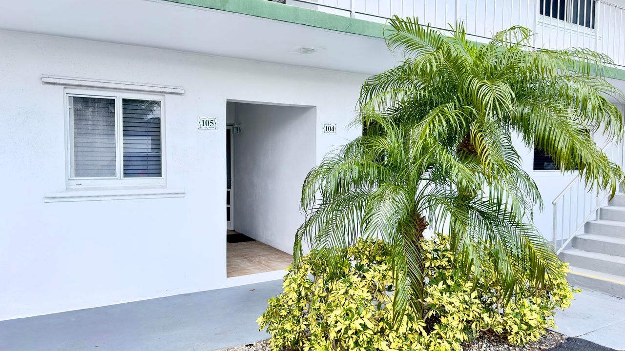 Activo con contrato: $248,000 (2 camas, 2 baños, 886 Pies cuadrados)