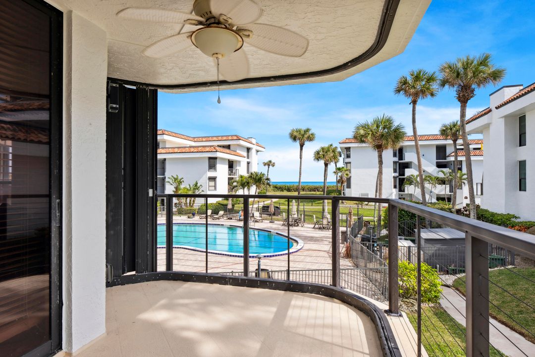 Activo con contrato: $375,000 (3 camas, 3 baños, 1919 Pies cuadrados)