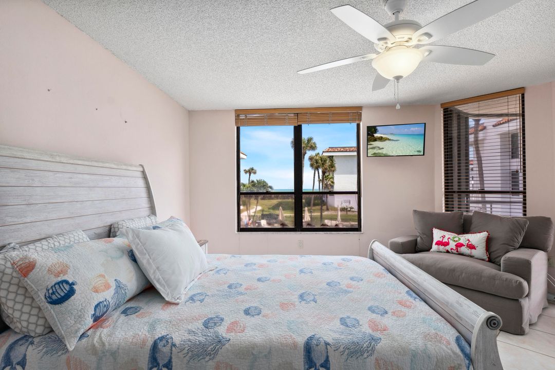 Activo con contrato: $375,000 (3 camas, 3 baños, 1919 Pies cuadrados)