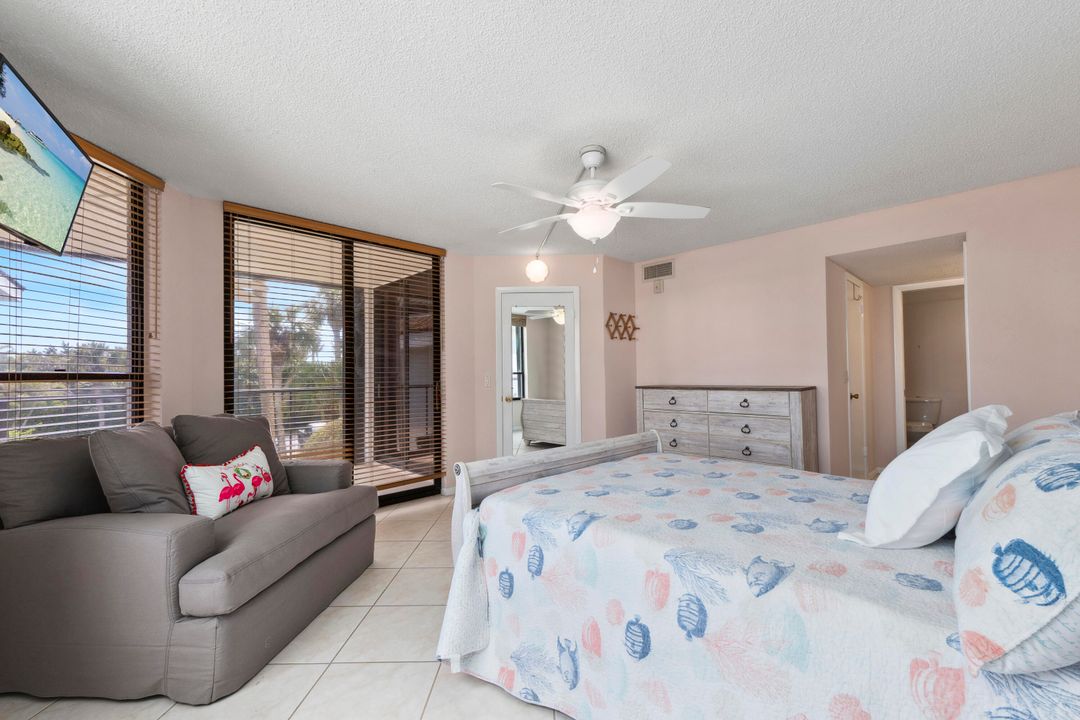 Activo con contrato: $375,000 (3 camas, 3 baños, 1919 Pies cuadrados)