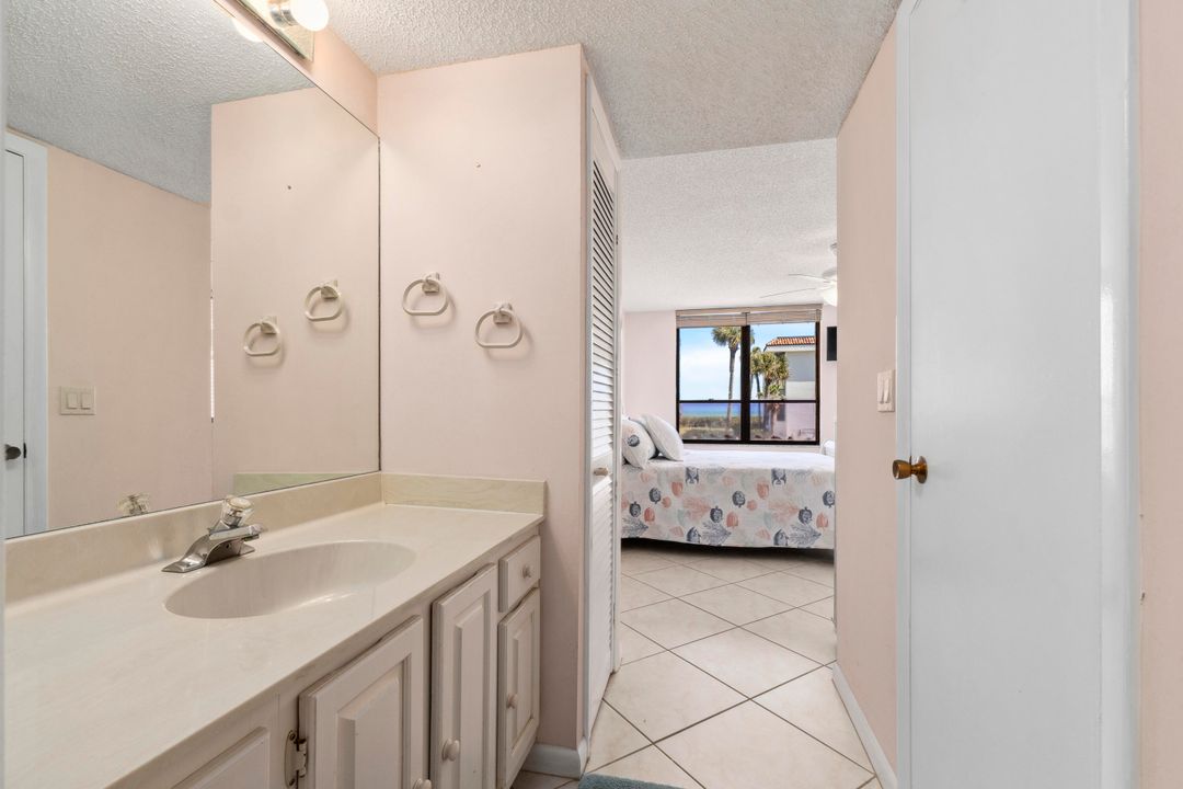 Activo con contrato: $375,000 (3 camas, 3 baños, 1919 Pies cuadrados)