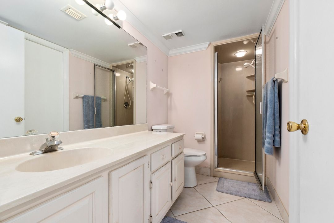 Activo con contrato: $375,000 (3 camas, 3 baños, 1919 Pies cuadrados)