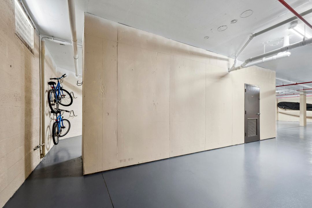 Activo con contrato: $375,000 (3 camas, 3 baños, 1919 Pies cuadrados)