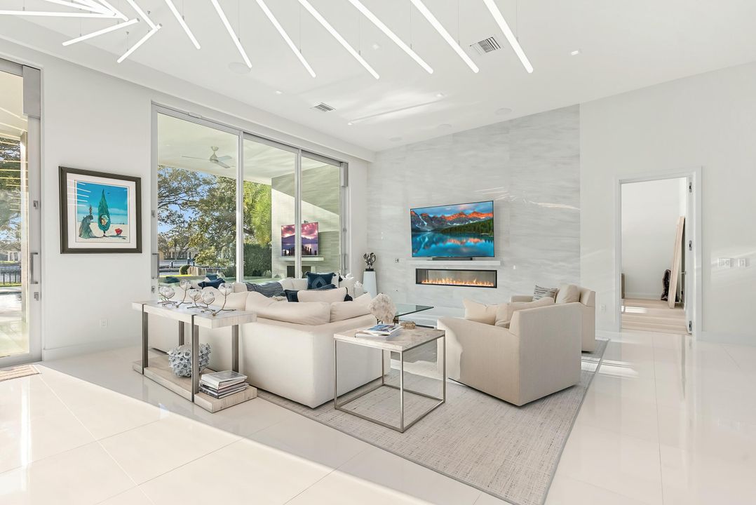 待售: $13,275,000 (5 贝兹, 5 浴室, 6876 平方英尺)