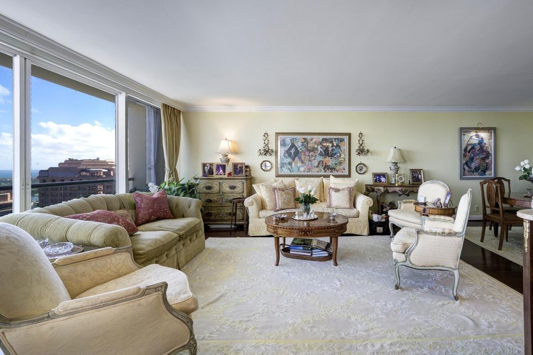 Active With Contract: $2,450,000 (2 beds, 2 baths, 2091 Square Feet)