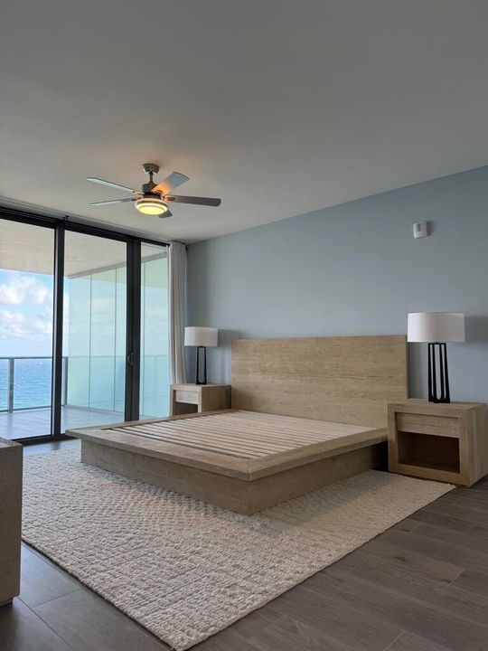 Activo con contrato: $20,000 (3 camas, 3 baños, 2162 Pies cuadrados)