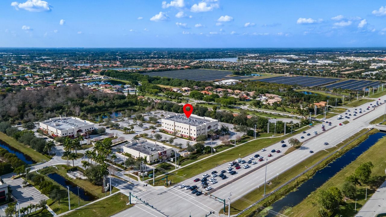 На продажу: $450,000 (0 спален, 0 ванн, 720 Квадратных фут)