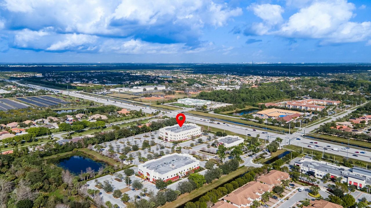 На продажу: $450,000 (0 спален, 0 ванн, 720 Квадратных фут)