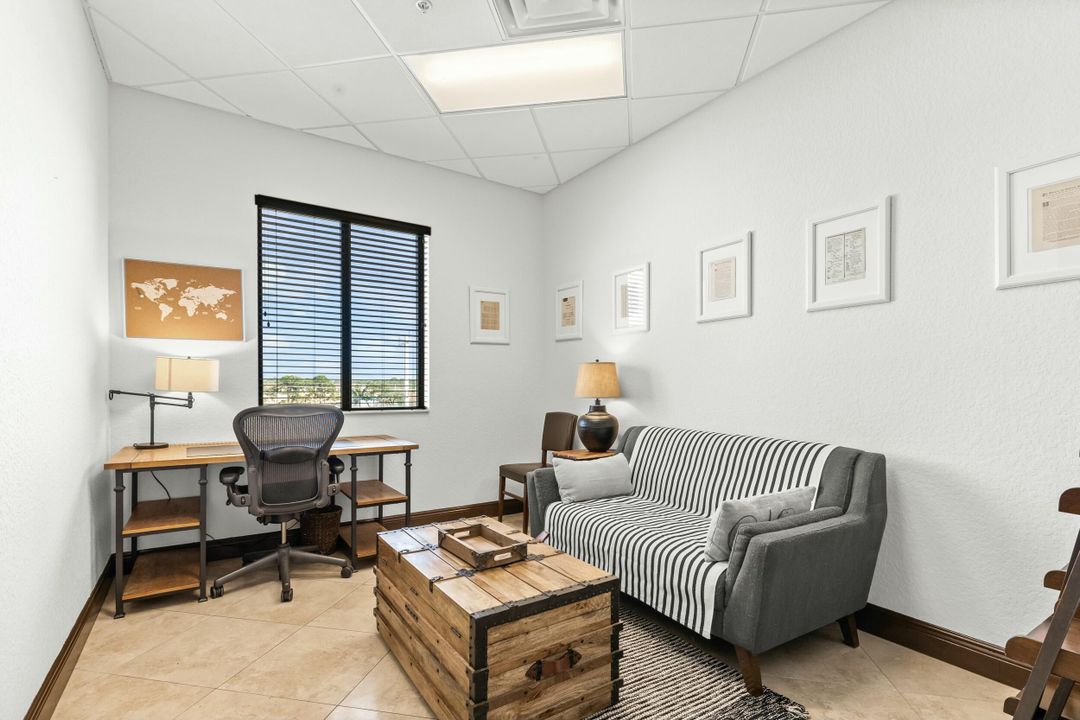 На продажу: $450,000 (0 спален, 0 ванн, 720 Квадратных фут)