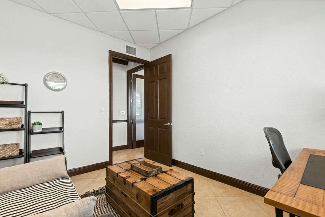 На продажу: $450,000 (0 спален, 0 ванн, 720 Квадратных фут)