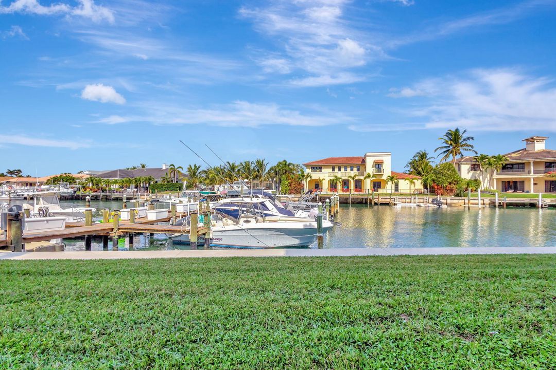 Active With Contract: $549,000 (3 beds, 2 baths, 1490 Square Feet)