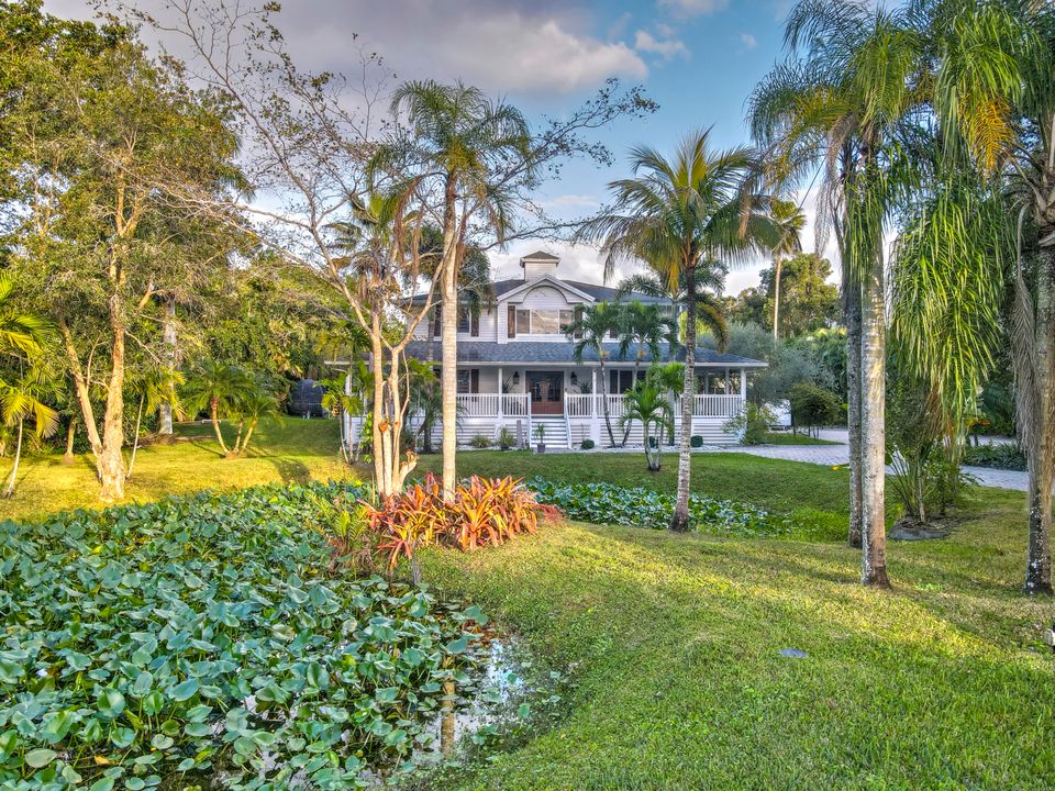 Active With Contract: $2,300,000 (5 beds, 4 baths, 3496 Square Feet)