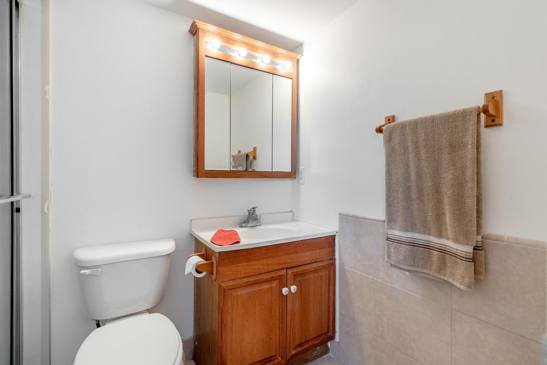 Под контрактом: $74,500 (1 спален, 1 ванн, 684 Квадратных фут)