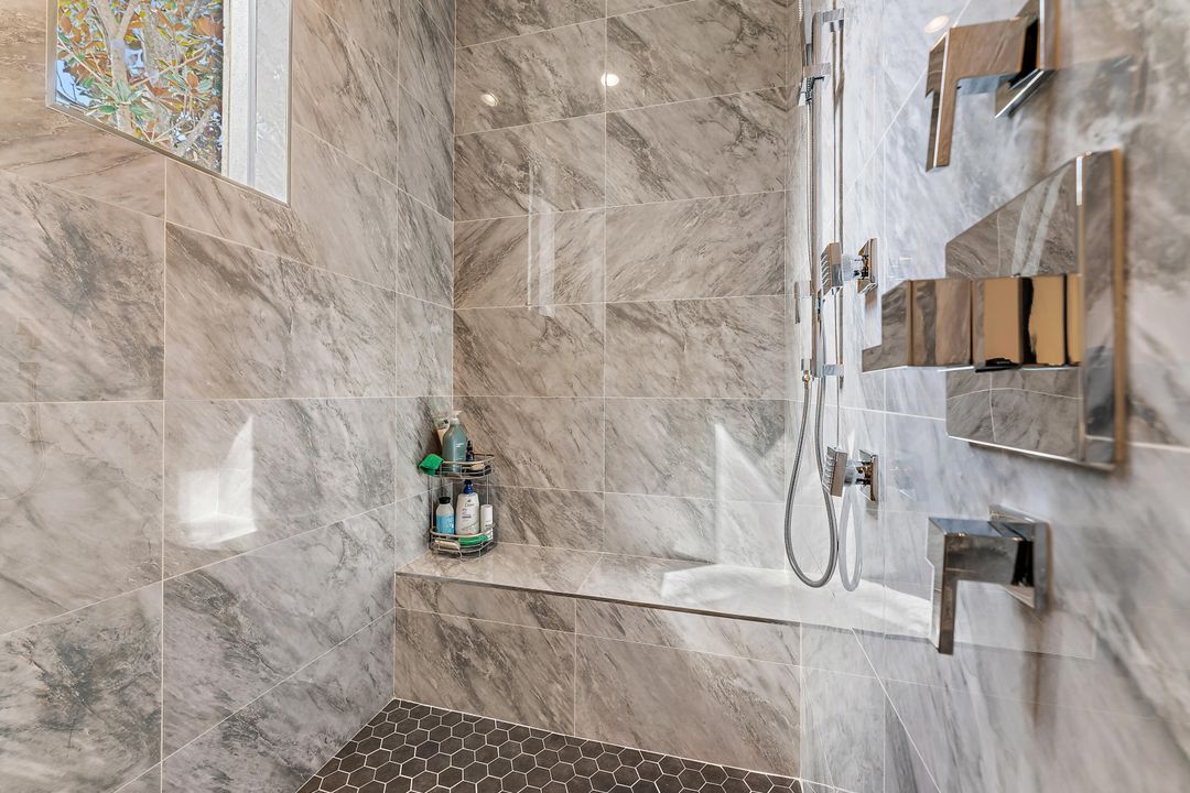 待售: $12,950,000 (5 贝兹, 7 浴室, 8477 平方英尺)