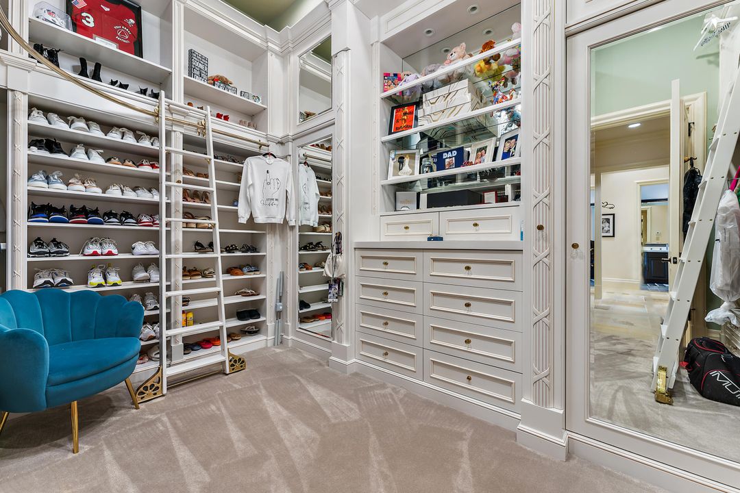 待售: $12,950,000 (5 贝兹, 7 浴室, 8477 平方英尺)