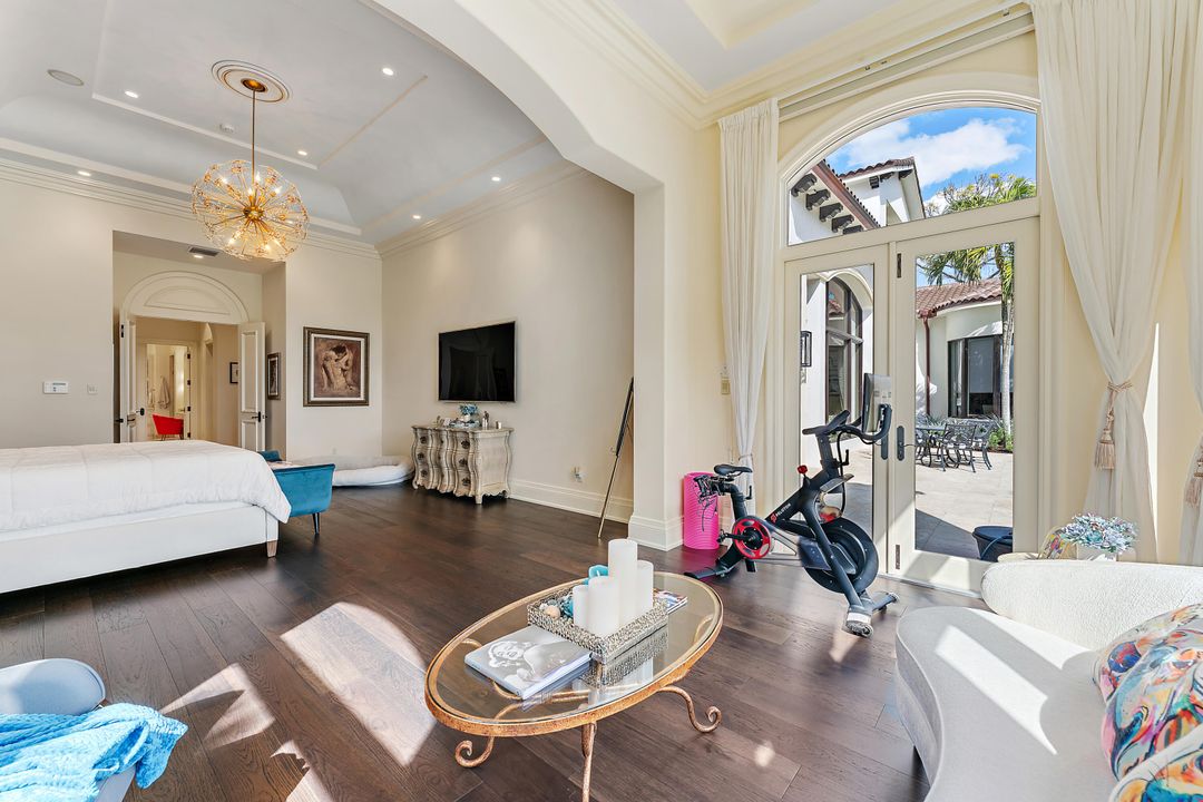 待售: $12,950,000 (5 贝兹, 7 浴室, 8477 平方英尺)