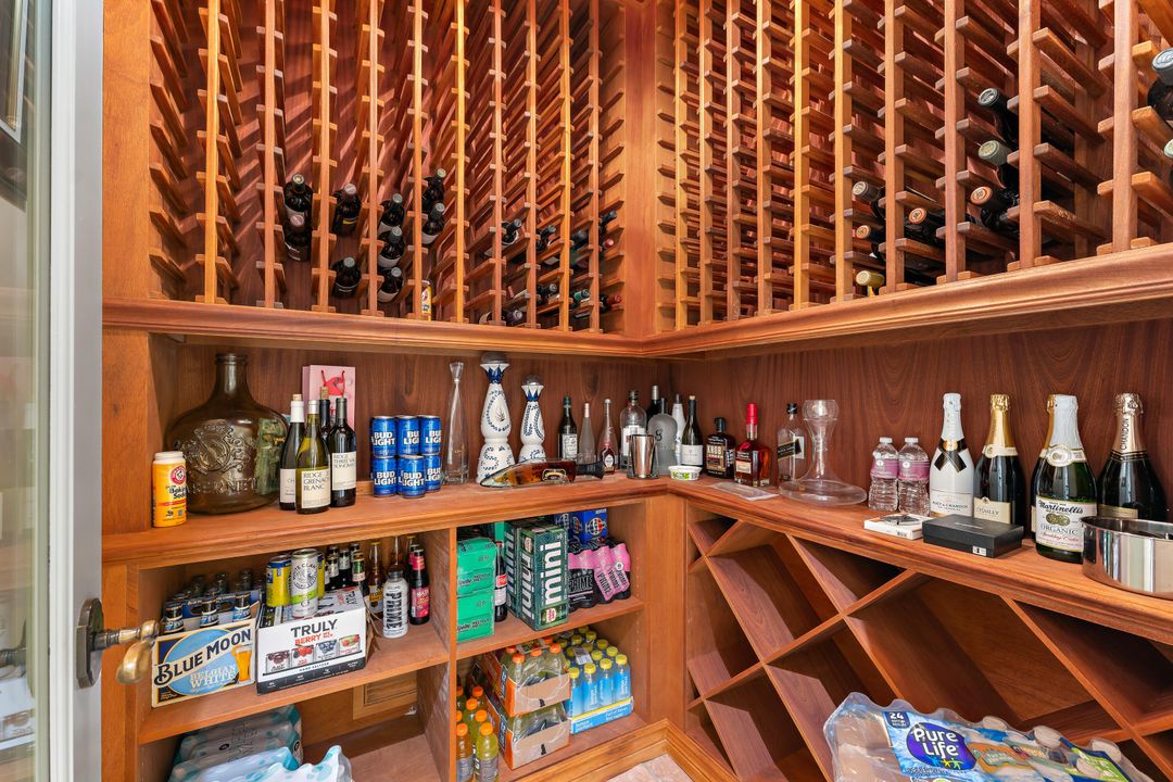 待售: $12,950,000 (5 贝兹, 7 浴室, 8477 平方英尺)