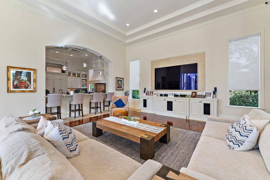 待售: $12,950,000 (5 贝兹, 7 浴室, 8477 平方英尺)