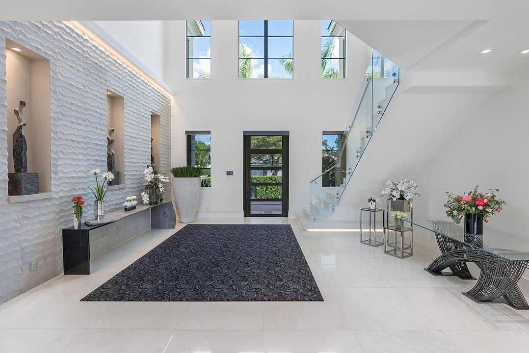 En Venta: $18,500,000 (5 camas, 6 baños, 9116 Pies cuadrados)