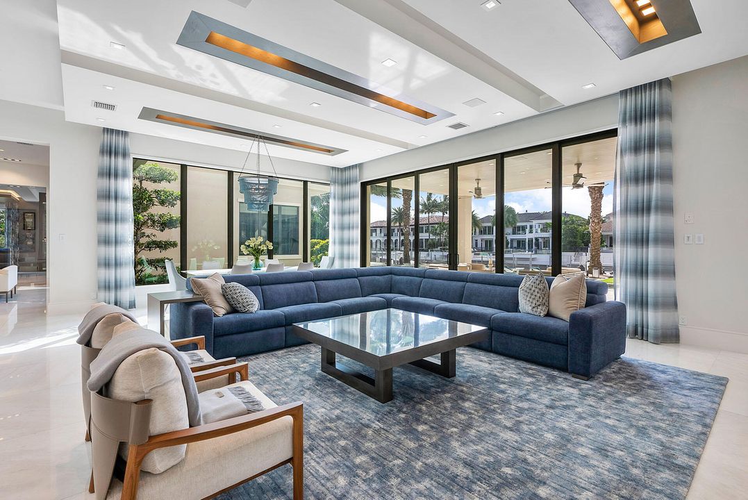 En Venta: $18,500,000 (5 camas, 6 baños, 9116 Pies cuadrados)